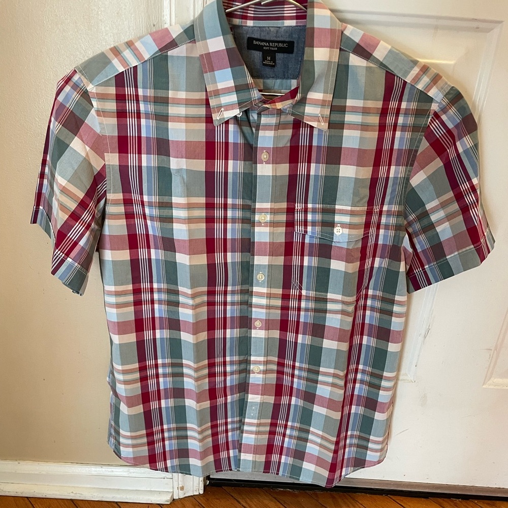 Banana Republic plaid shirt sleeve shirt